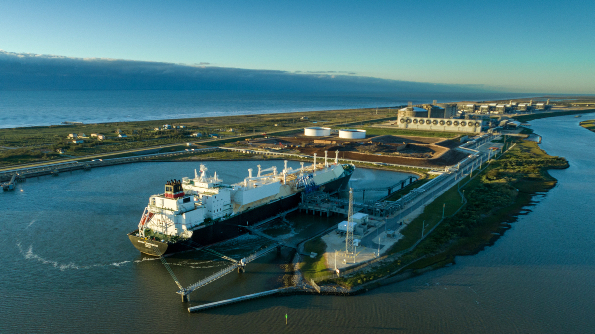 US LNG gas demand hits record high on last day of the year